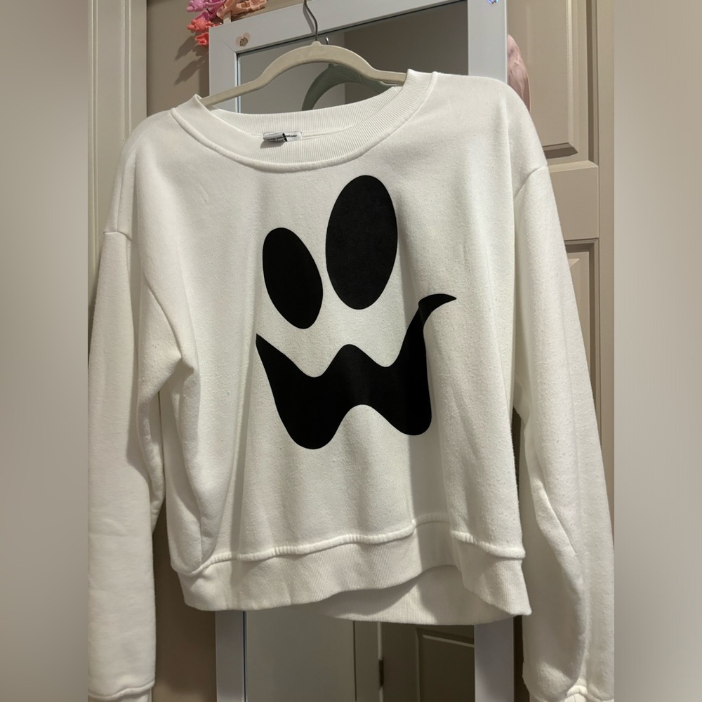 Ghost white sweatshirt Halloween cute